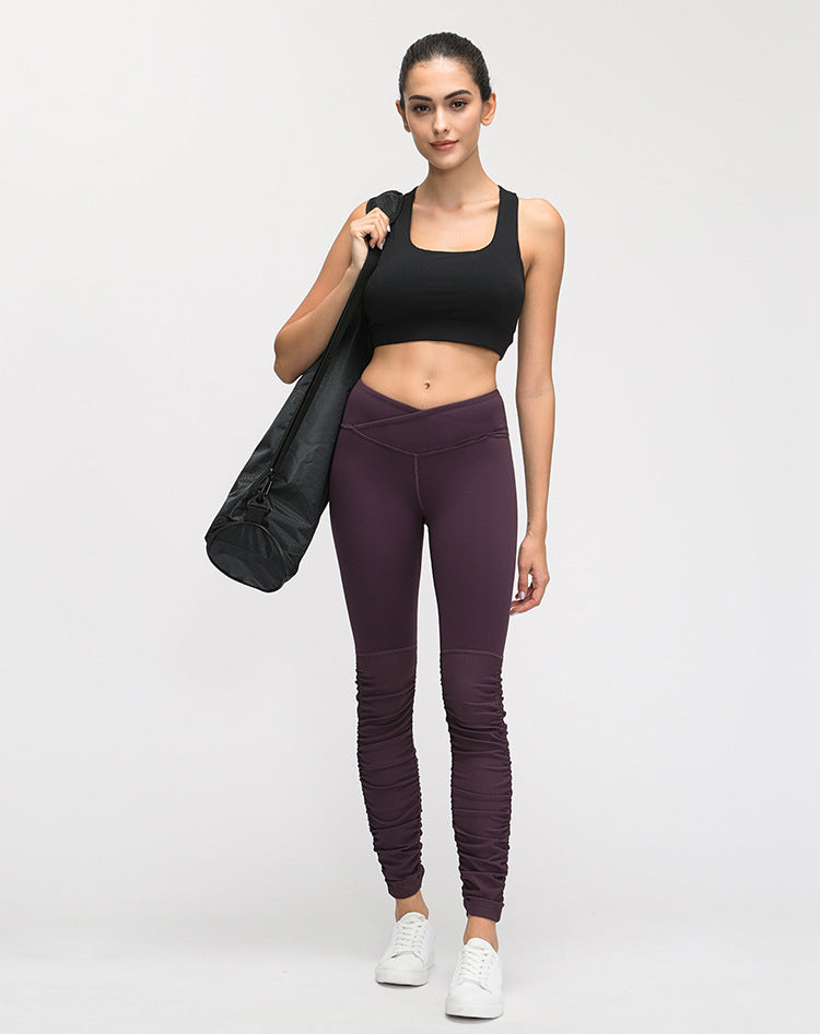 Contrast-panel U-Neck Medium Support Sports Bra