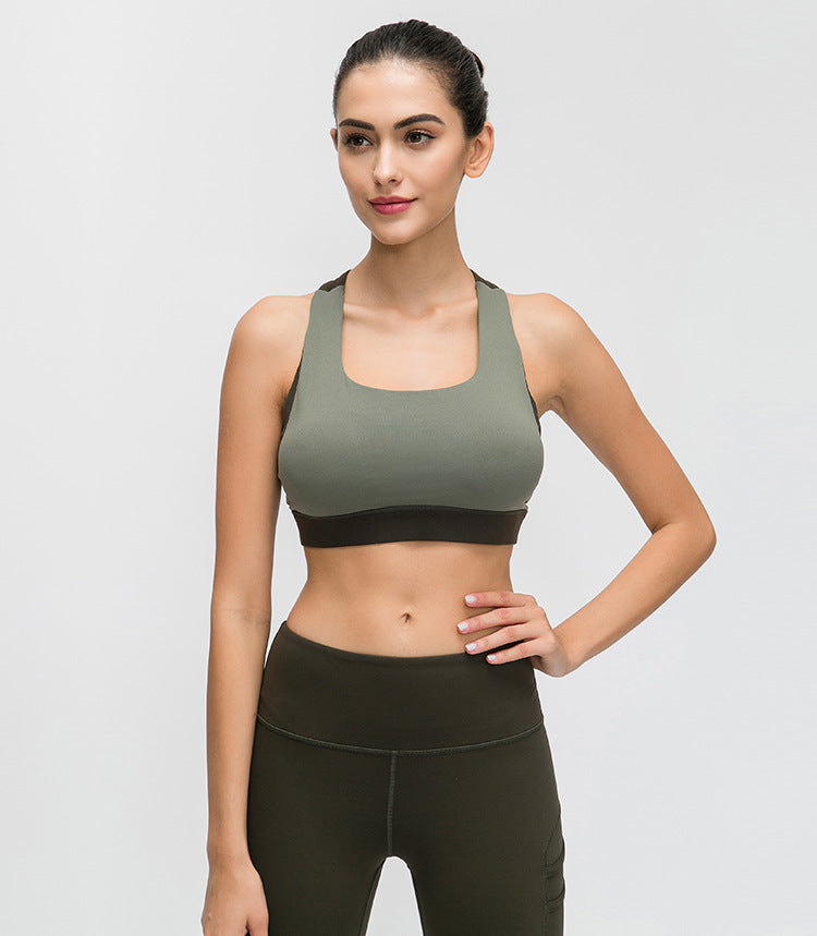 Contrast-panel U-Neck Medium Support Sports Bra